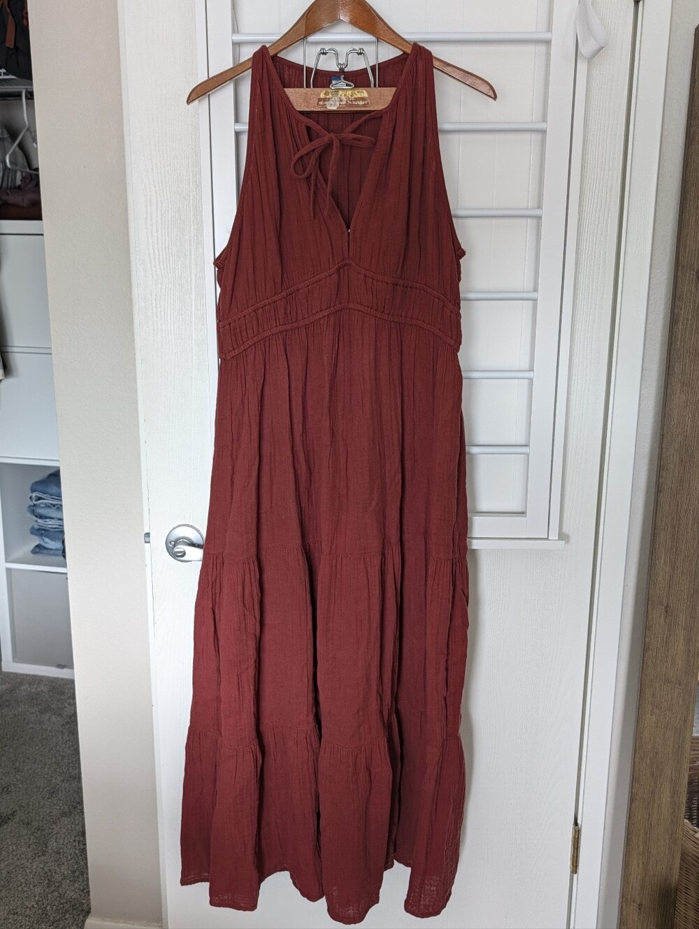 Old Navy Sleeveless Tie-Neck Maxi Dress in Rust